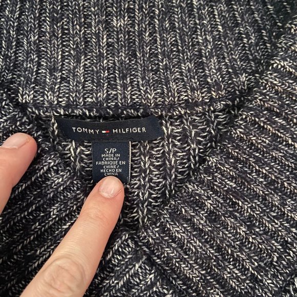 Tommy Hilfiger Sweater - Picture 4 of 7
